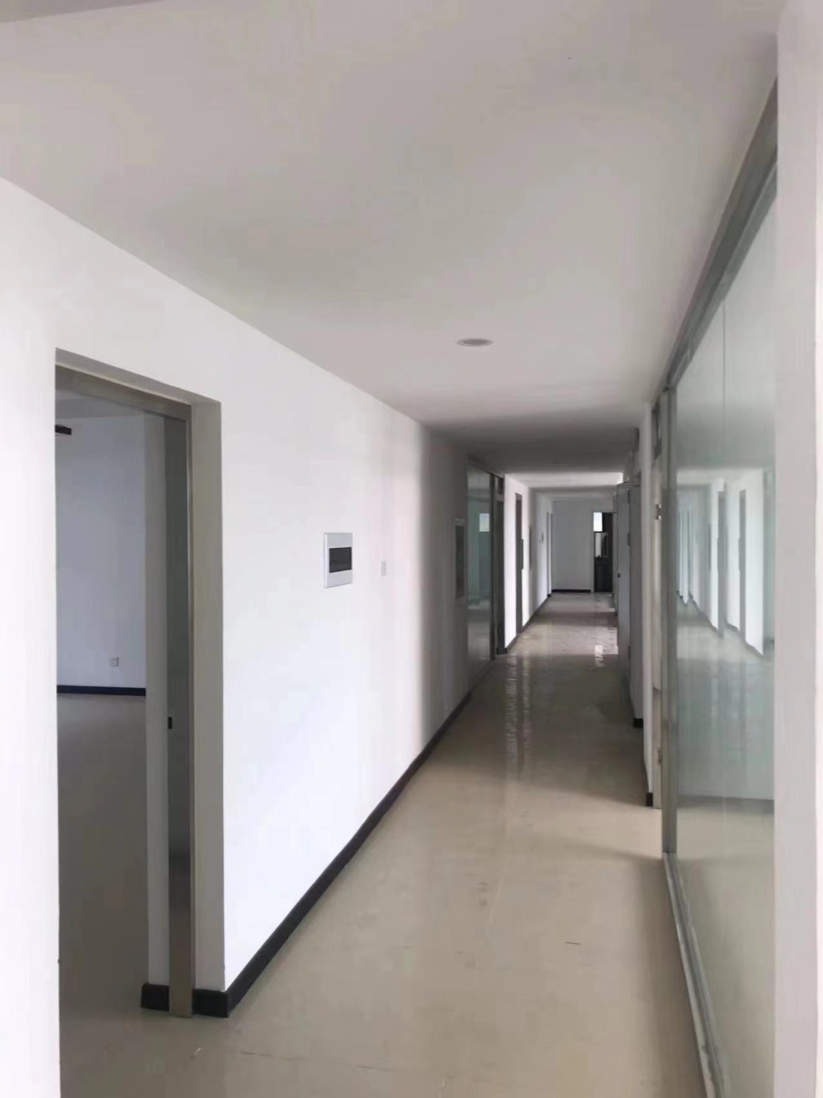 /Upload/Product/2d668b205912416496a45534252934f4.jpg?width=272&height=203&bgcolor=fff