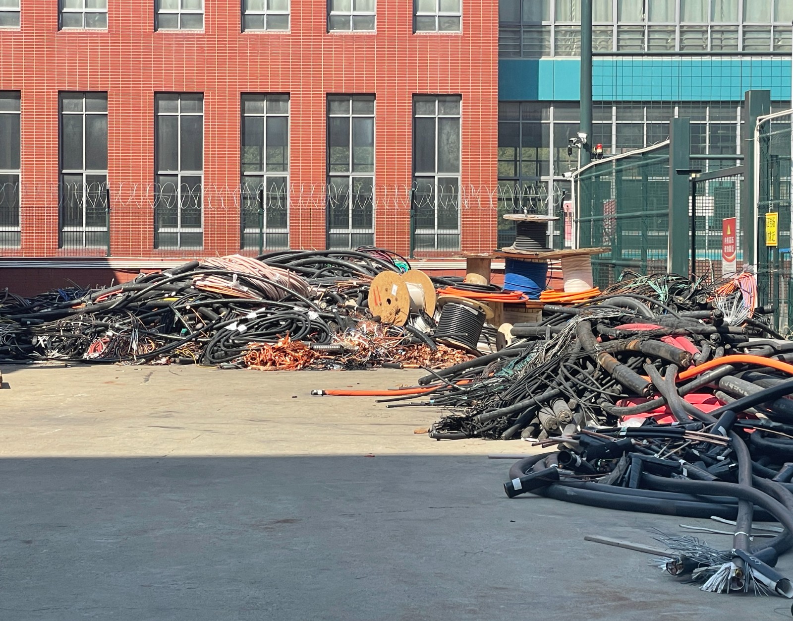 /Upload/Product/524a5ce5553349e4bfa298844d509d72.jpg?width=272&height=203&bgcolor=fff