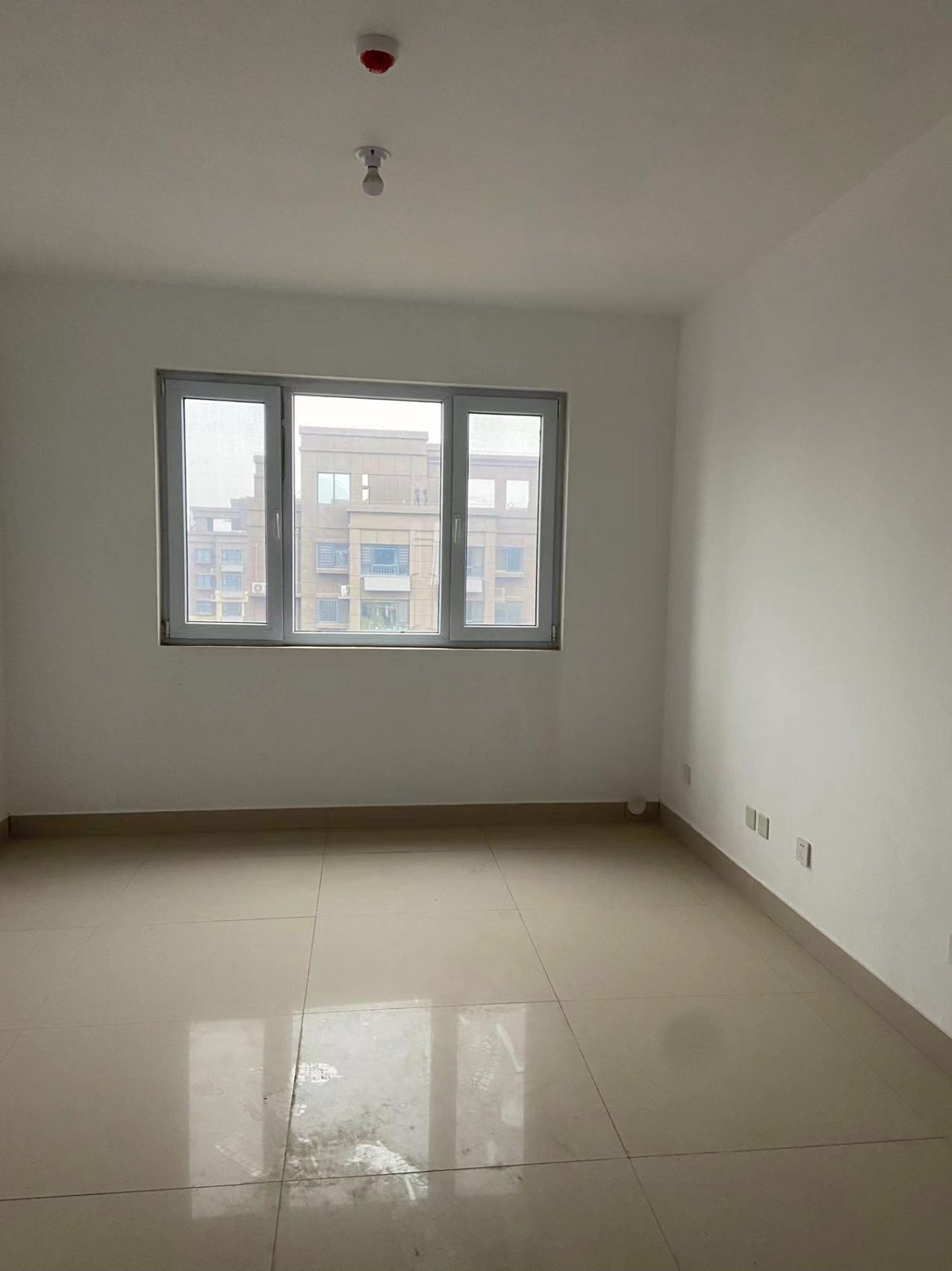 /Upload/Product/9e2d6d2155674a7ba47ced71073c429b.jpg?width=272&height=203&bgcolor=fff