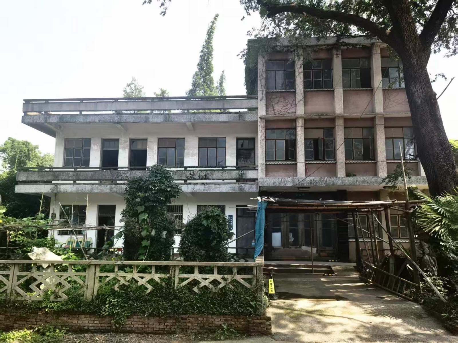 /Upload/Product/ec04d0cba12f4e3bb12b38c114eced0e.jpg?width=272&height=203&bgcolor=fff