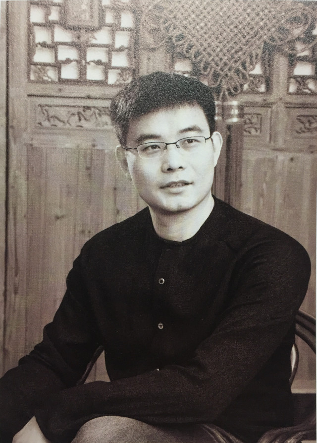 吴巩鹏.jpg 吴巩鹏.jpg